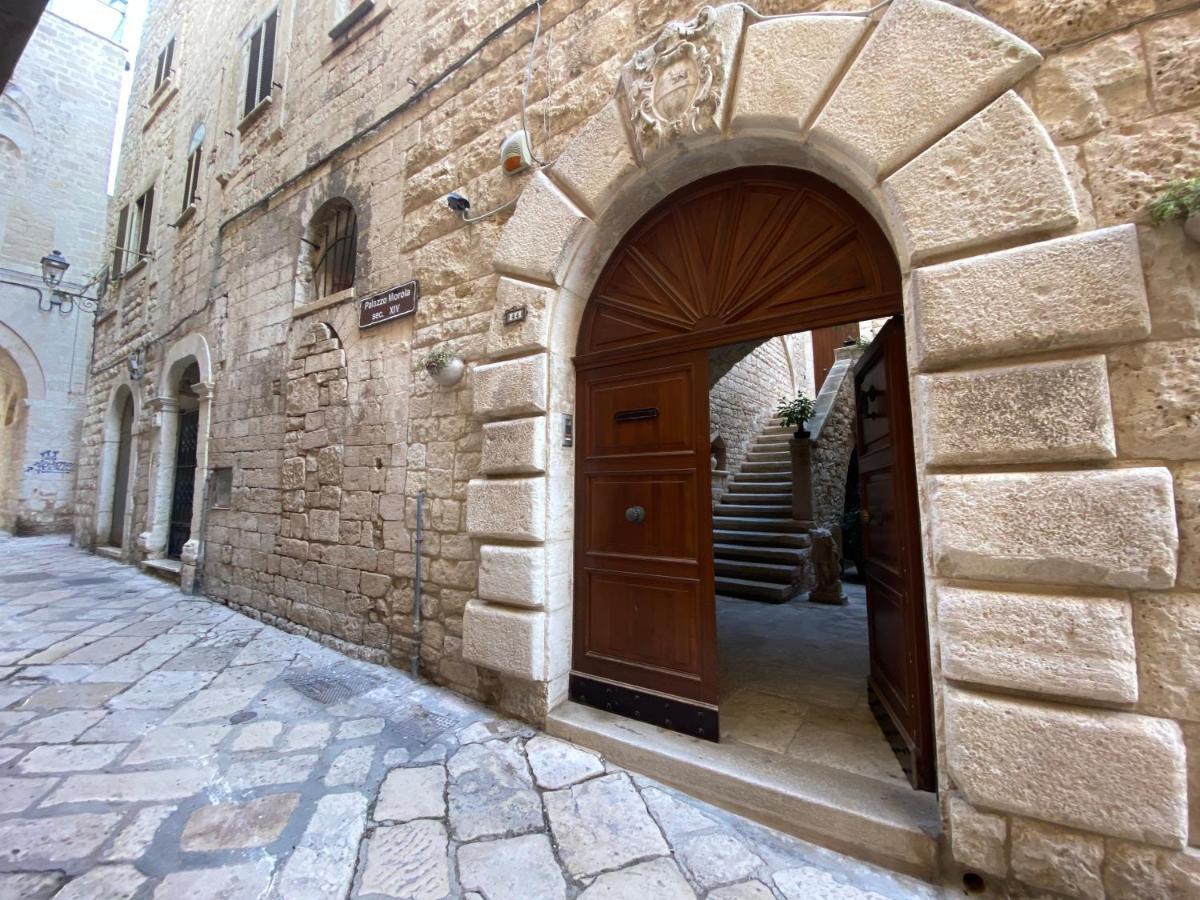 Palazzo Morola XIV Century Apartamento Giovinazzo Exterior foto