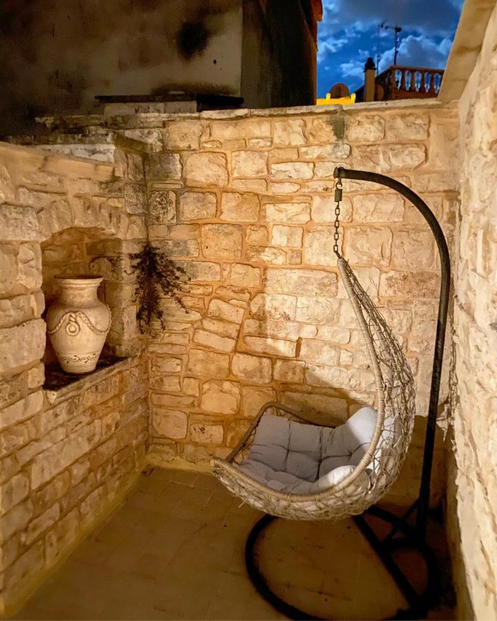 Palazzo Morola XIV Century Apartamento Giovinazzo Exterior foto